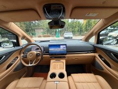 Voyah Lantu Dreamchaser PHEV AWD Luxury Qiankun Edition - ფოტო 9