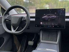 Tesla Model Y Rear-Wheel Drive - ფოტო 10