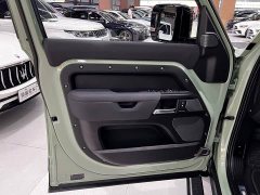 Land Rover Defender 110 3.0T P400 75th Anniversary Legend Edition - ფოტო 13
