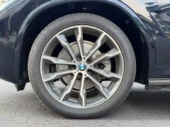 BMW X3 xDrive30i Premier M Sport Package - ფოტო 16