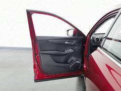 SAIC MG HS 2020 20T Automatic FWD Super Luxury Edition China VI - ფოტო 8