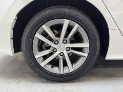 Honda Civic 180TURBO CVT Premium Edition - ფოტო 19