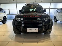 Land Rover Defender 110 3.0T P400 Dark Edition - ფოტო 4