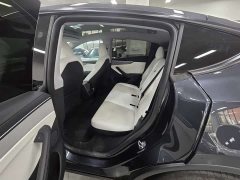 Tesla Model Y Rear-Wheel Drive - ფოტო 6