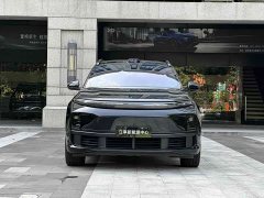 Li Auto L7 MAX - ფოტო 3