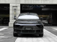 Li Auto L7 2024 MAX - ფოტო 3