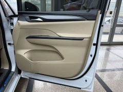 Buick GL8 Land Executive Cabin Smart Enjoyment Edition - ფოტო 20