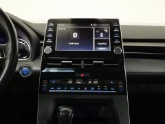 Toyota Avalon 2019 Hybrid 2.5L XLE Premium China VI - ფოტო 12
