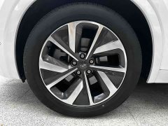 Li Auto ONE Extended Range 6-Seater - ფოტო 12