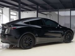 Tesla Model Y Long Range All-Wheel Drive - ფოტო 5
