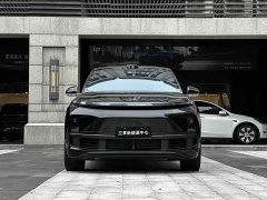 Li Auto L9 2022 Max - ფოტო 3