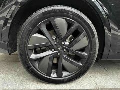 Li Auto L9 2022 Max - ფოტო 9