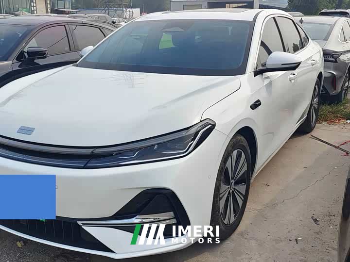 Geely Galaxy A7 EM-i 150km Premium Edition - автомобиль из Китая