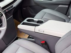 Buick GL8 2026 Luxurious Edition Premium Trim - ფოტო 4
