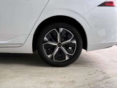 XPeng P5 500Pro - ფოტო 19