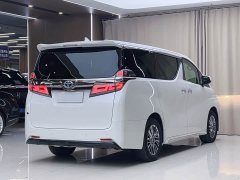 Toyota Vellfire 2023 Crown Twin Engine 2.5L HV Premium Edition - ფოტო 17