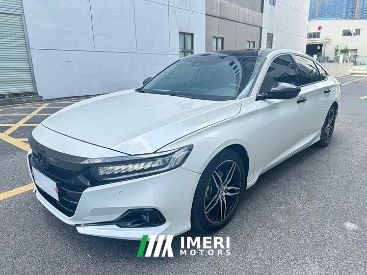 Honda Accord 260TURBO Phantom Night Premium Edition