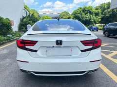 Honda Accord 260TURBO Phantom Night Premium Edition - ფოტო 14
