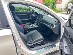 Honda Accord 260TURBO Phantom Night Premium Edition - ფოტო 7