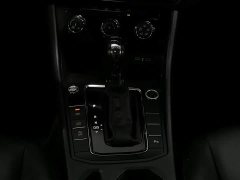 Volkswagen Bora 200TSI DSG Comfort Pro - ფოტო 13