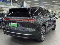 NIO ES8 100kWh Executive - ფოტო 17