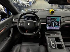 NIO ES8 100kWh Executive - ფოტო 4