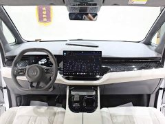 Zeekr Geely Zeekr 009 2024 Seven-Seat Aisle Version AWD 108kWh - ფოტო 10