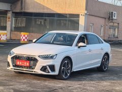 Audi A4L 40 TFSI Fashion Dynamic - ფოტო 1