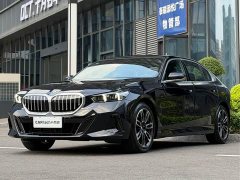 BMW 5 Series 530Li Premier M Sport Package - ფოტო 1
