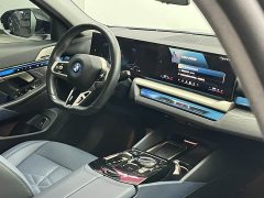 BMW i5 eDrive 35L Premium M Sport Package - ფოტო 14