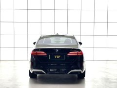 BMW i5 eDrive 35L Premium M Sport Package - ფოტო 9
