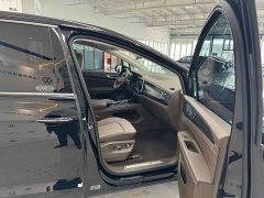 Volkswagen Viloran 380TSI Prestige - ფოტო 13