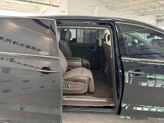 Volkswagen Viloran 380TSI Prestige - ფოტო 16