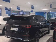 Volkswagen Viloran 380TSI Prestige - ფოტო 18