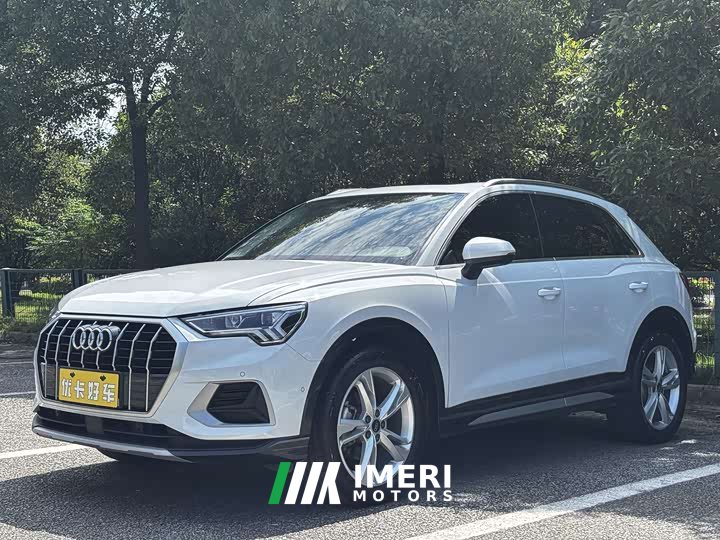Audi Q3 35 TFSI Fashion Elegant Edition