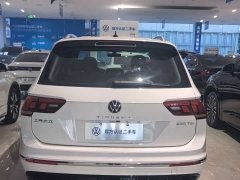 Volkswagen Tiguan L 330TSI Automatic FWD R-Line Comfort Edition - ფოტო 5