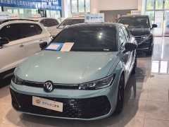 Volkswagen Passat 2025 Pro 380TSI Starry Sky Dragon Premium Edition - ფოტო 1
