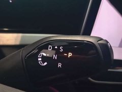 Volkswagen Passat 2025 Pro 380TSI Starry Sky Dragon Premium Edition - ფოტო 3