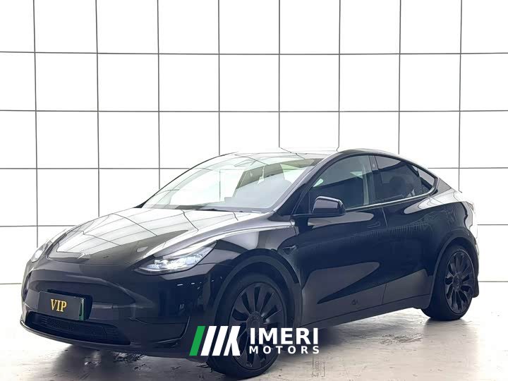 Tesla Model Y Rear-Wheel Drive