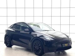 Tesla Model Y Rear-Wheel Drive - ფოტო 11