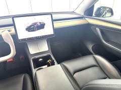 Tesla Model Y Rear-Wheel Drive - ფოტო 5