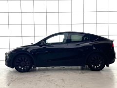Tesla Model Y Rear-Wheel Drive - ფოტო 7