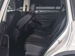 Volkswagen Tiguan L Outstanding Edition 330TSI Automatic Two-Wheel Drive R-Line Dragon Shine Edition - ფოტო 10