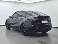 Tesla Model Y 2022 Facelift Rear-Wheel Drive - ფოტო 6