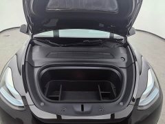 Tesla Model Y 2022 Facelift Rear-Wheel Drive - ფოტო 9