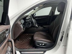 BMW 5 Series 525Li Luxury Package - ფოტო 9