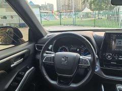 Toyota Crown Venza 2021 2.5L HEV AWD Luxury - ფოტო 14