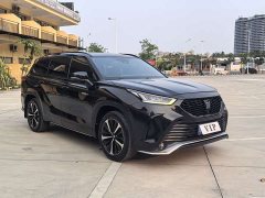 Toyota Crown Venza 2021 2.5L HEV AWD Luxury - ფოტო 3