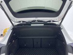 Mercedes-Benz GLA 180 - ფოტო 9