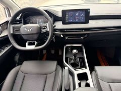 Wuling Jiachen 2022 1.5L Manual Comfort Edition - ფოტო 8